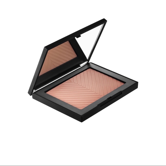 NWT NARS Light Diffusing Bronzer - Picture 2 of 8